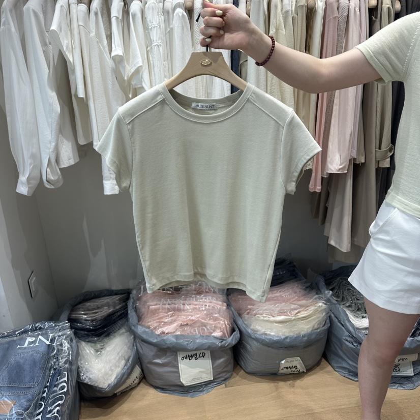 aube nunt韓國東大門代購女裝新款人氣時尚推薦職業26春夏T恤aube nuntT恤圖色2