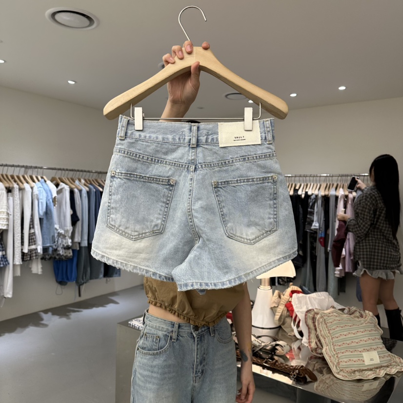 VAULT韓國直郵實拍女士新款人氣職業時尚推薦熱賣短褲口袋VAULT短褲