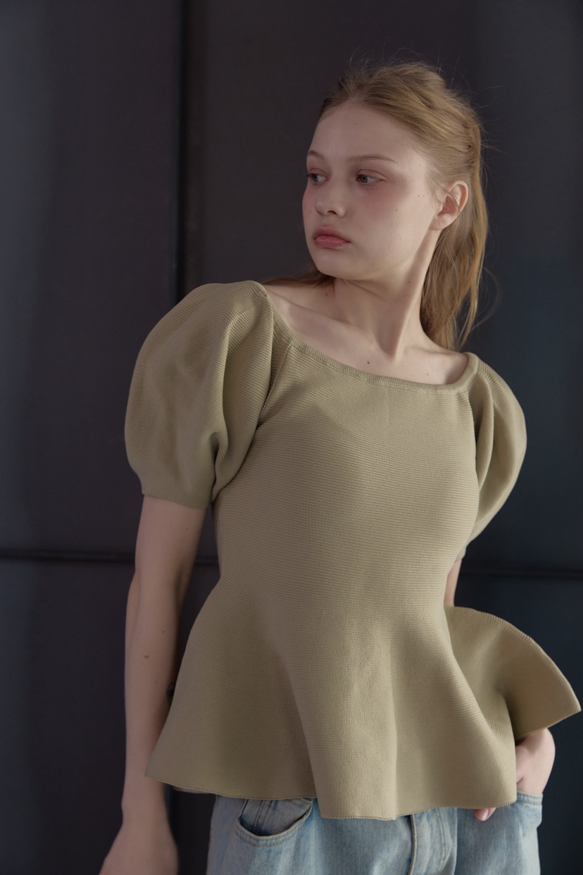 UOOV韓國直郵女裝新品人氣職業26春夏休閑襯衫蕾絲衫喇叭UOOV襯衫/蕾絲衫