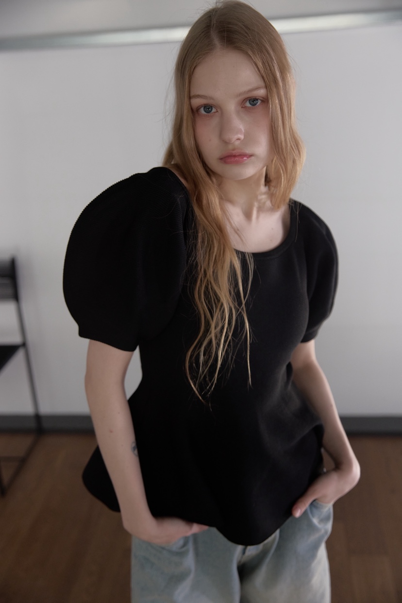 UOOV韓國直郵女裝新品人氣職業26春夏休閑襯衫蕾絲衫喇叭UOOV襯衫/蕾絲衫