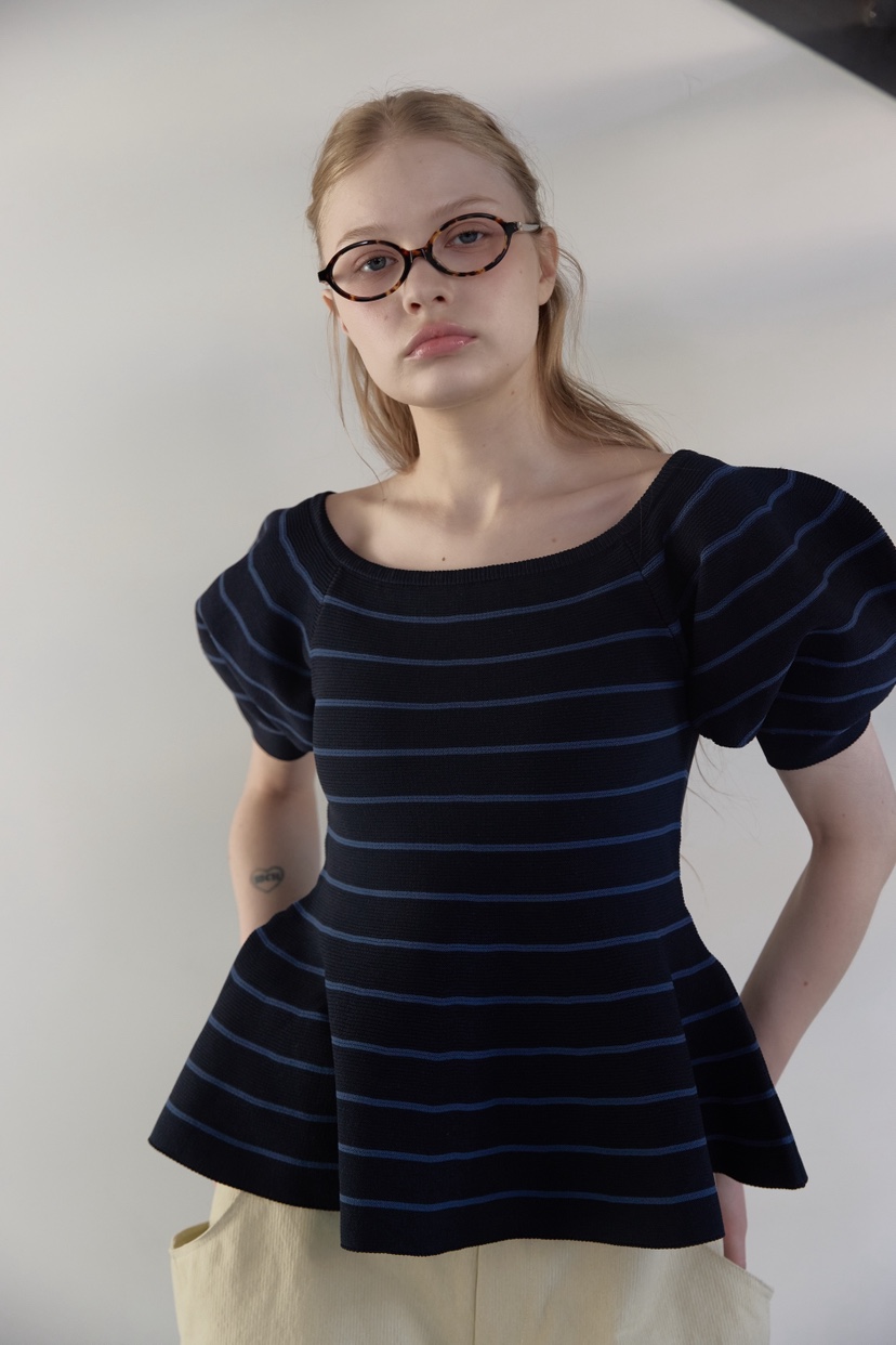 UOOV韓國直郵女裝新品人氣職業26春夏休閑襯衫蕾絲衫喇叭UOOV襯衫/蕾絲衫