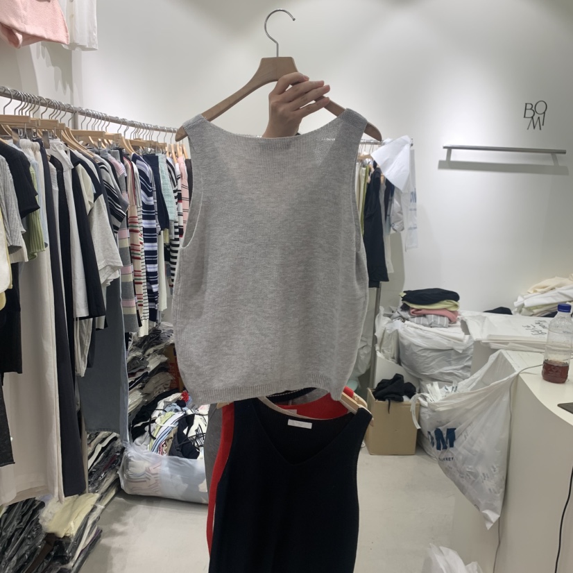 BY BOMI韓國東大門代購女裝新款推薦職業人氣吊帶背心V領BY BOMI吊帶/背心