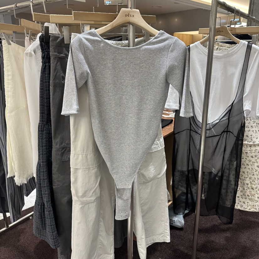 PITA/THEVERLIN韓國代購女士新款休閑時尚推薦職業T恤套裝PITA/THEVERLINT恤圖色1