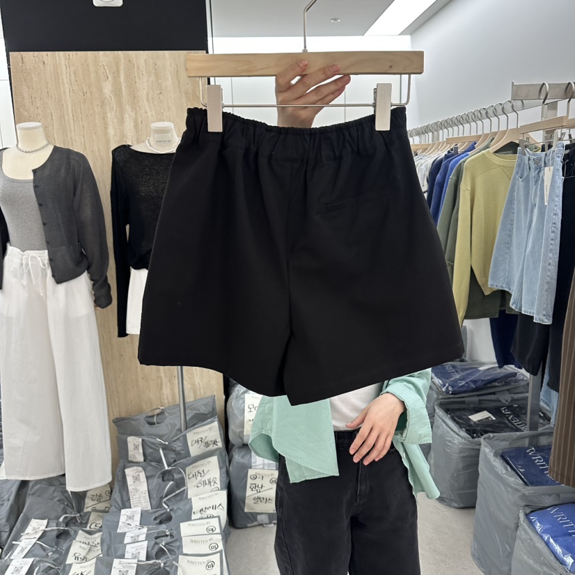 WRITTEN BY韓國東大門直郵女裝新品休閑職業推薦人氣短褲WRITTEN BY短褲
