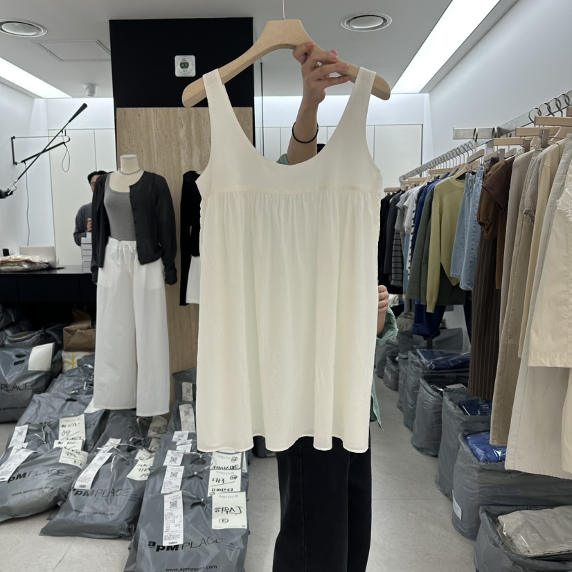 WRITTEN BY韓國直郵女裝新品時尚休閑人氣推薦職業吊帶背心WRITTEN BY吊帶/背心