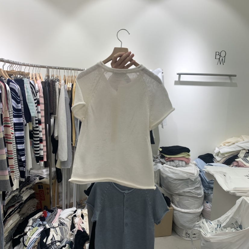 BY BOMI韓國直郵實拍女士新品職業26春夏推薦熱賣T恤紐扣BY BOMIT恤