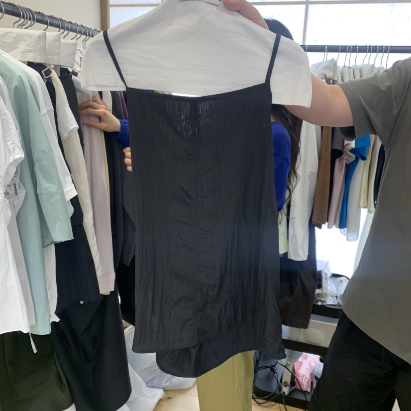 FLAT韓國直郵女裝新款熱賣人氣時尚職業休閑推薦吊帶背心FLAT吊帶/背心圖色2