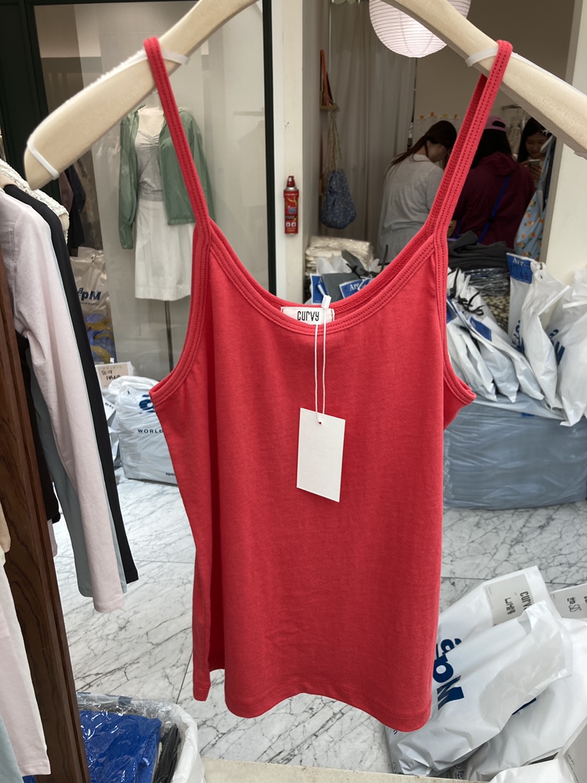 CURVY東大門實拍女裝新款時尚熱賣休閑26春夏真品吊帶背心CURVY吊帶/背心圖色2