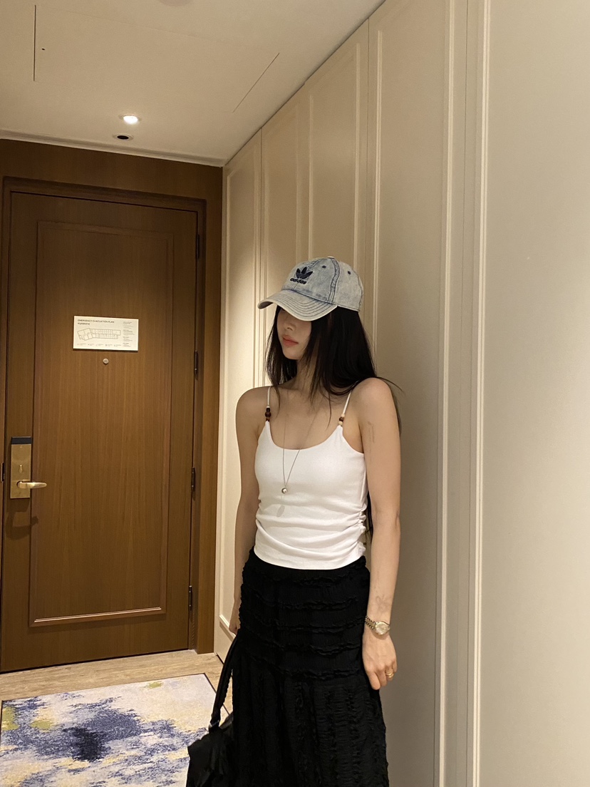 FOUREIGHT東大門代購女士新品時尚真品人氣熱賣職業吊帶背心FOUR EIGHT吊帶/背心