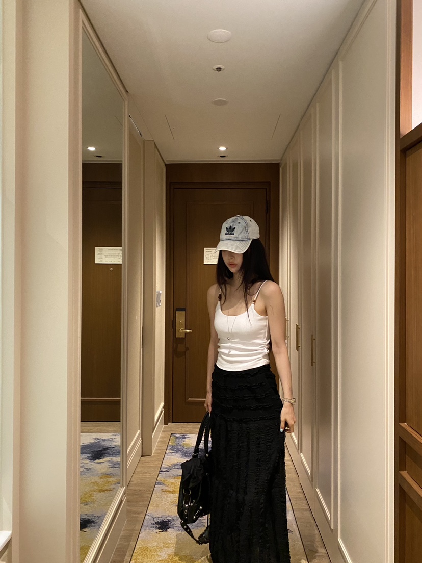 FOUREIGHT東大門代購女士新品時尚真品人氣熱賣職業吊帶背心FOUR EIGHT吊帶/背心