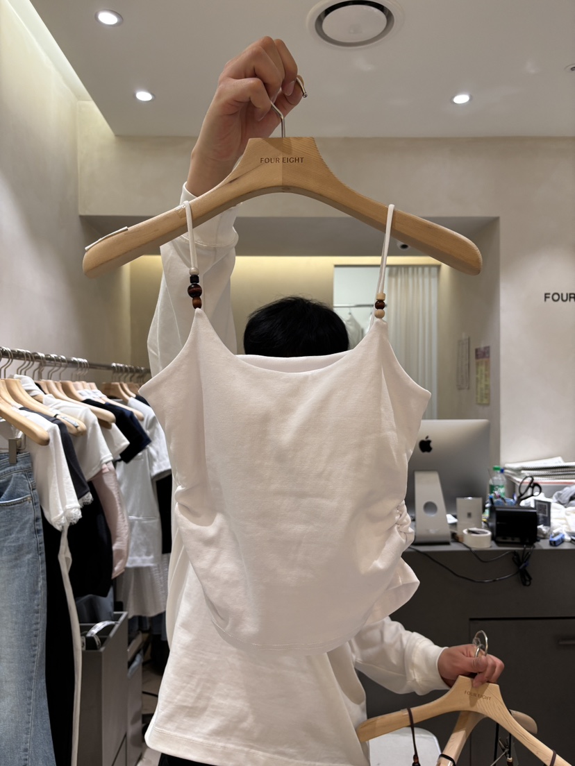 FOUREIGHT東大門代購女士新品時尚真品人氣熱賣職業吊帶背心FOUR EIGHT吊帶/背心圖色1