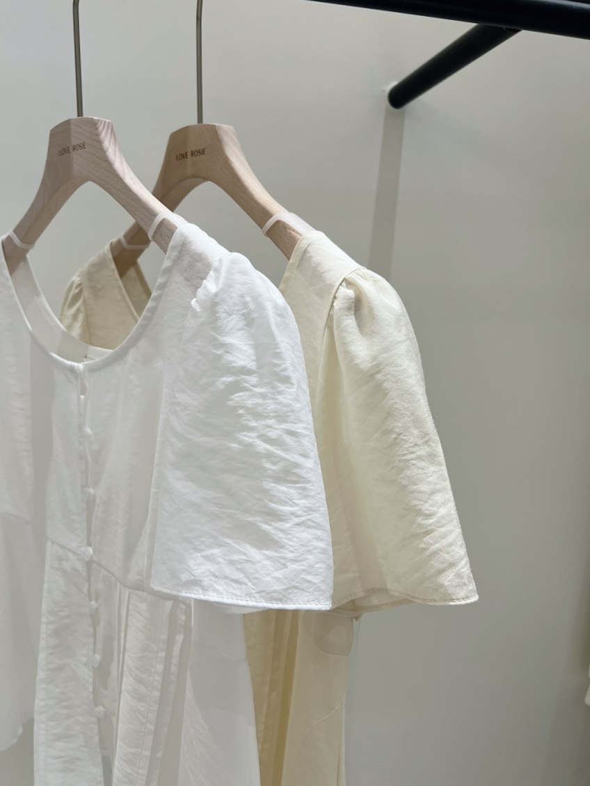 LOVE ROSIE東大門實拍女裝新品職業休閑熱賣時尚襯衫蕾絲衫LOVE ROSIE襯衫/蕾絲衫