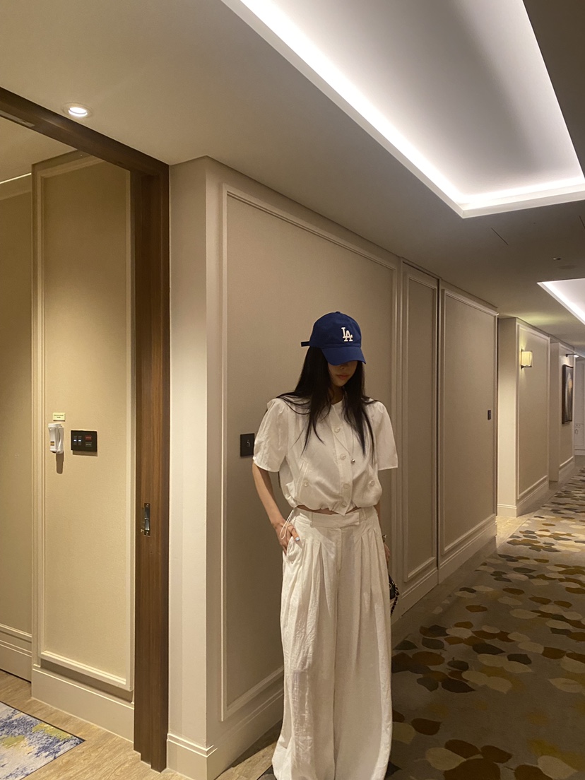 FOUREIGHT東大門直郵女士新款職業時尚真品熱賣休閑人氣夾克FOUR EIGHT夾克