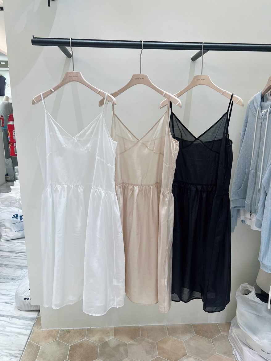 LOVE ROSIE韓國代購女裝新品時尚熱賣推薦26春夏連衣裙透視LOVE ROSIE連衣裙