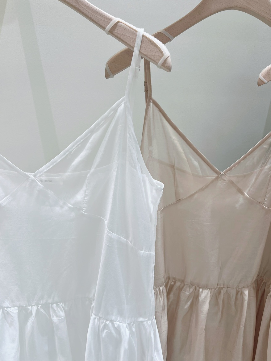 LOVE ROSIE韓國代購女裝新品時尚熱賣推薦26春夏連衣裙透視LOVE ROSIE連衣裙