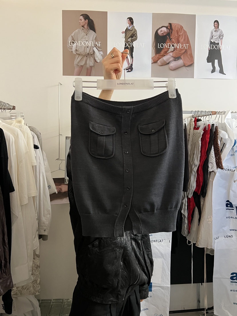 LONDON FLAT韓國代購女士新款職業熱賣吊帶背心口袋工裝LONDON FLAT吊帶/背心圖色3