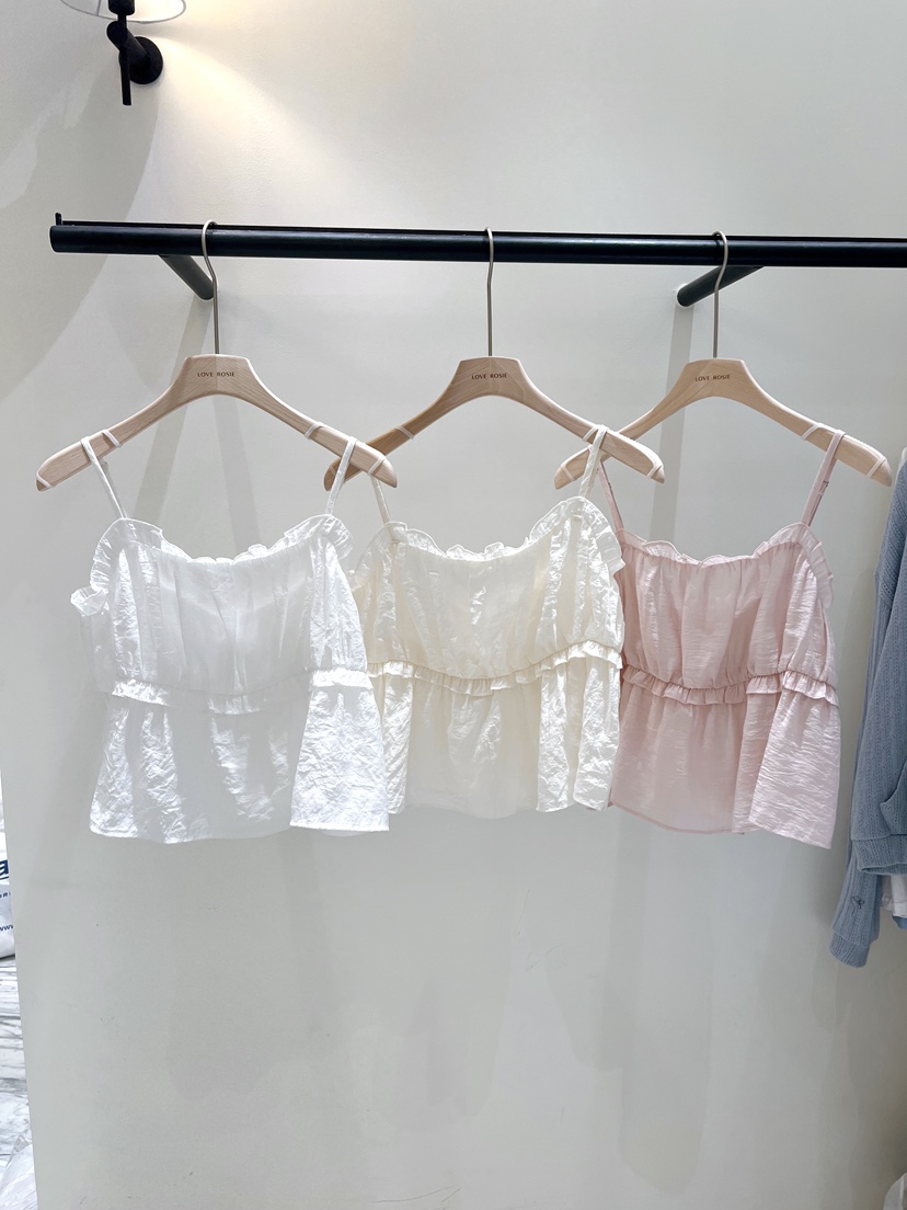 LOVE ROSIE東大門直郵女裝新品推薦休閑職業吊帶背心花朵LOVE ROSIE吊帶/背心