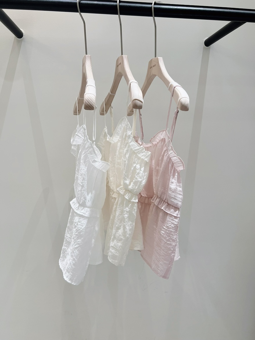 LOVE ROSIE東大門直郵女裝新品推薦休閑職業吊帶背心花朵LOVE ROSIE吊帶/背心