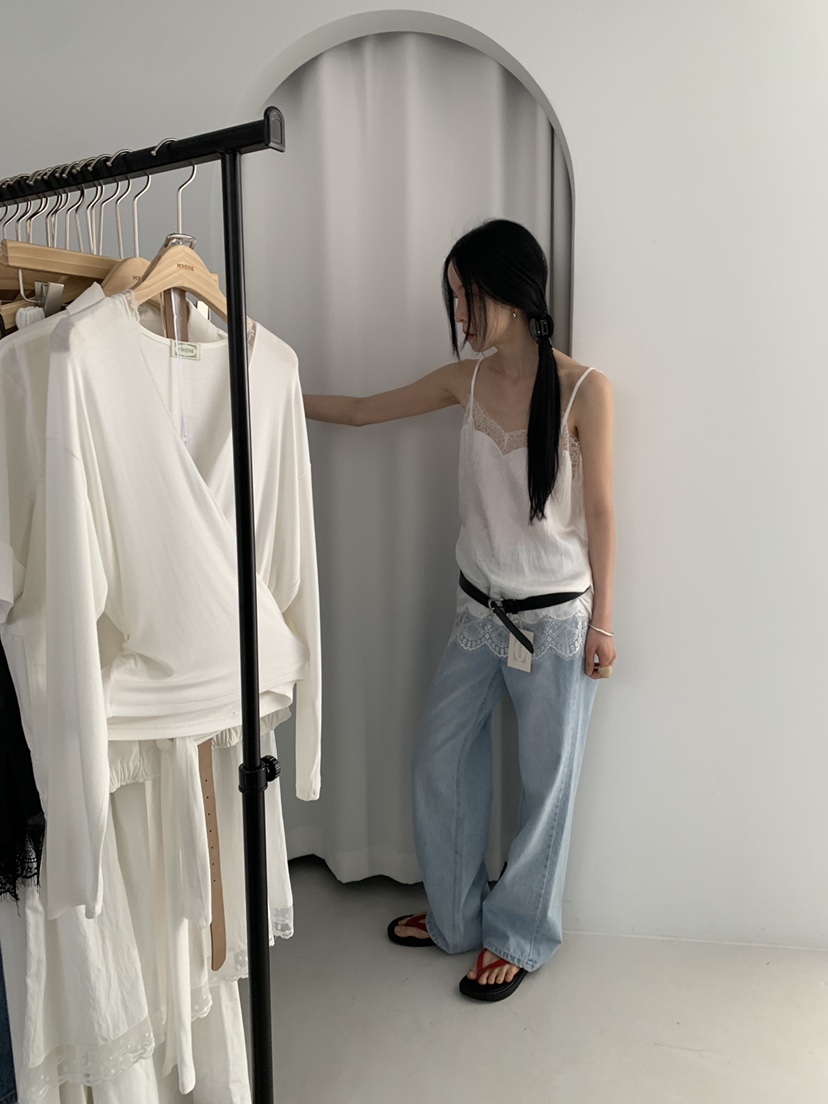 MOVENNE東大門實拍女士新品真品推薦熱賣休閑襯衫蕾絲衫蕾絲MOVENNE襯衫/蕾絲衫