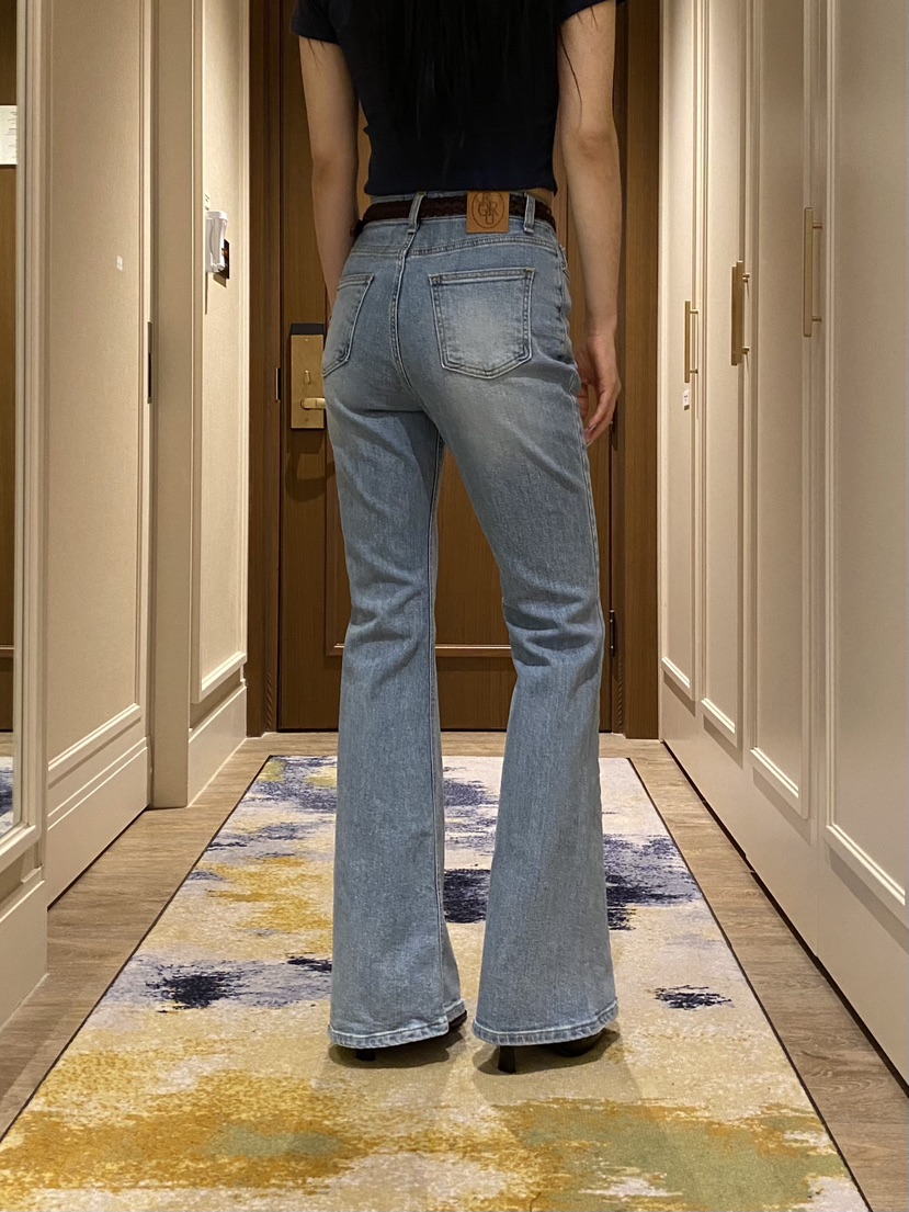 FOUREIGHT東大門直郵女裝新品時尚真品熱賣職業人氣牛仔褲FOUR EIGHT牛仔褲