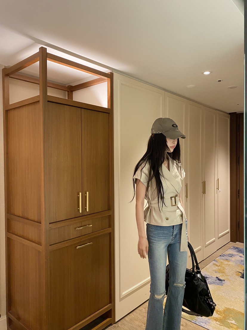 FOUREIGHT東大門實拍女裝新品熱賣人氣職業休閑夾克含腰帶FOUR EIGHT夾克