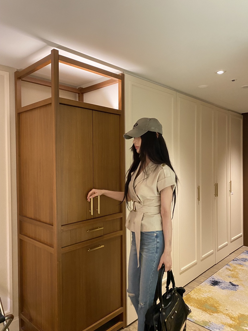 FOUREIGHT東大門實拍女裝新品熱賣人氣職業休閑夾克含腰帶FOUR EIGHT夾克