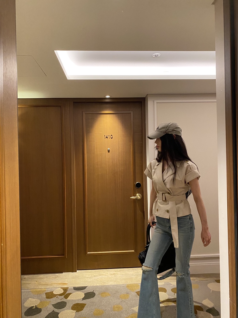 FOUREIGHT東大門實拍女裝新品熱賣人氣職業休閑夾克含腰帶FOUR EIGHT夾克