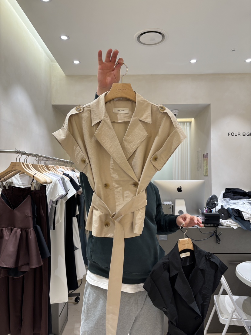 FOUREIGHT東大門實拍女裝新品熱賣人氣職業休閑夾克含腰帶FOUR EIGHT夾克圖色1