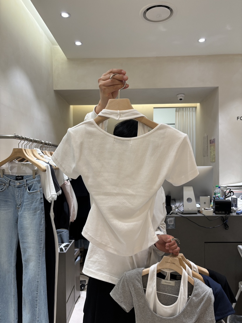 FOUREIGHT東大門實拍女裝新品推薦26春夏人氣時尚T恤假兩件FOUR EIGHTT恤
