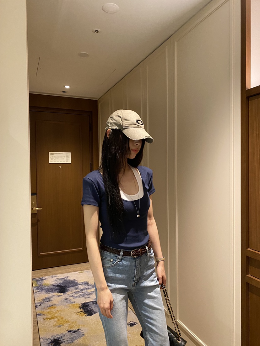 FOUREIGHT東大門實拍女裝新品推薦26春夏人氣時尚T恤假兩件FOUR EIGHTT恤