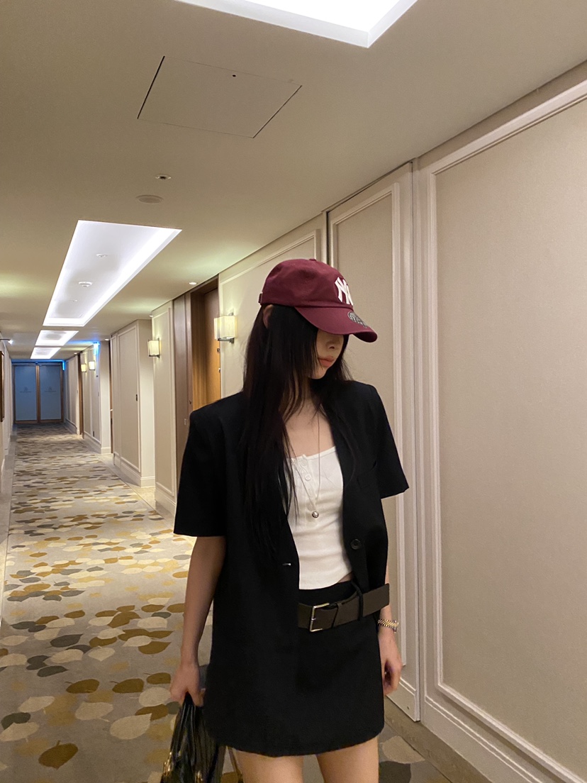 FOUREIGHT東大門實拍女士新款熱賣真品職業26春夏短裙不含腰帶FOUR EIGHT短裙