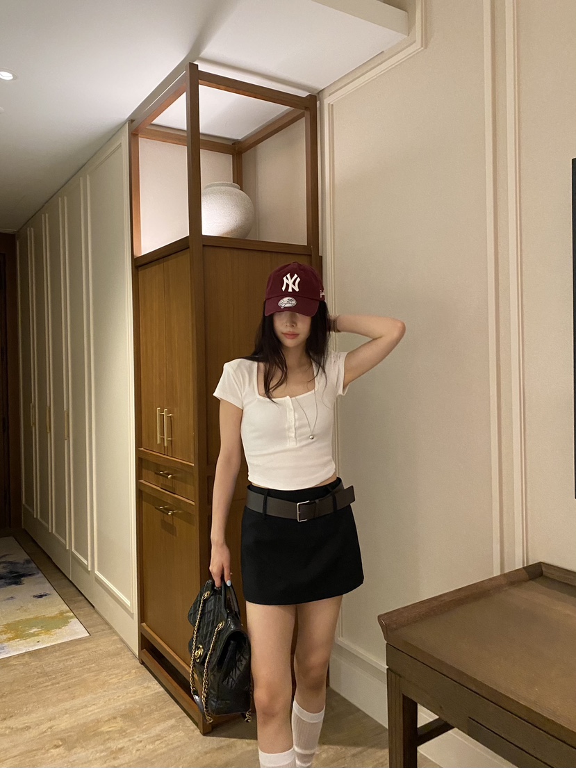 FOUREIGHT東大門代購女士新款熱賣休閑人氣時尚推薦職業T恤FOUR EIGHTT恤