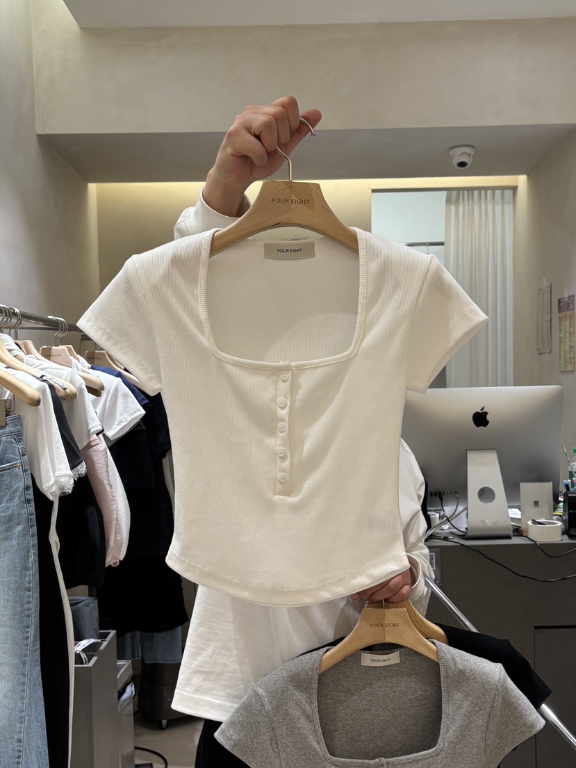 FOUREIGHT東大門代購女士新款熱賣休閑人氣時尚推薦職業T恤FOUR EIGHTT恤圖色1