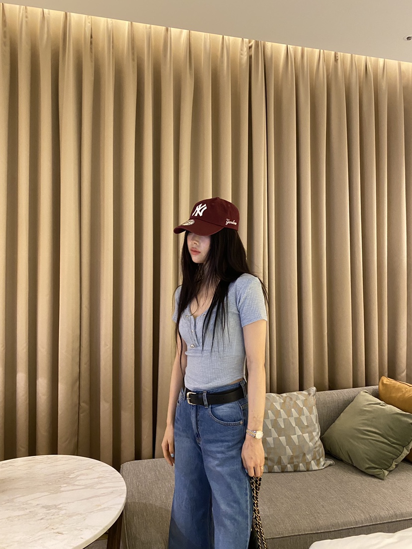 FOUREIGHT東大門直郵女裝新款真品推薦人氣熱賣26春夏T恤FOUR EIGHTT恤