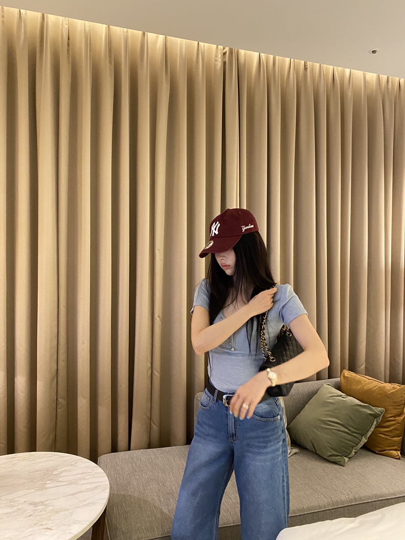 FOUREIGHT東大門直郵女裝新款真品推薦人氣熱賣26春夏T恤FOUR EIGHTT恤