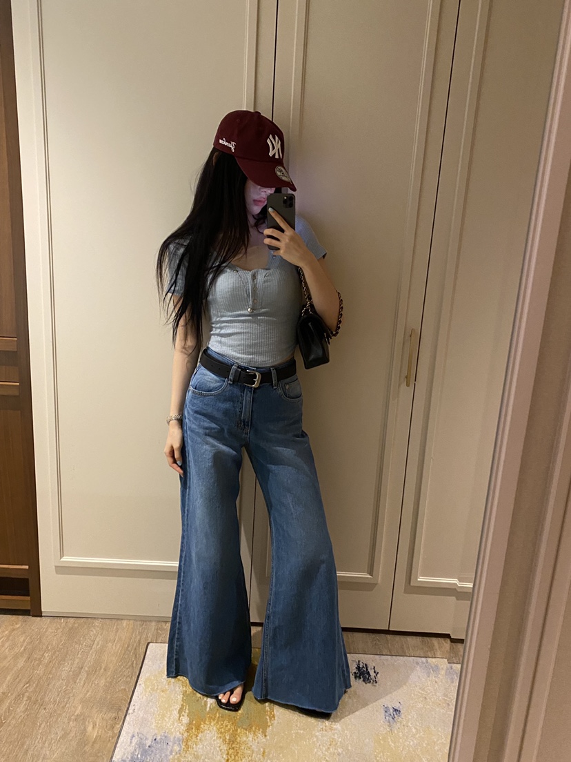 FOUREIGHT東大門直郵女裝新款真品推薦人氣熱賣26春夏T恤FOUR EIGHTT恤