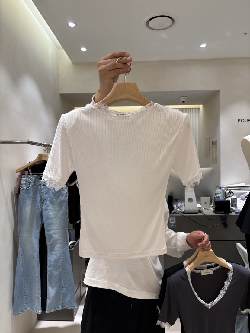 FOUREIGHT東大門直郵女裝新品人氣26春夏休閑時尚職業T恤FOUR EIGHTT恤