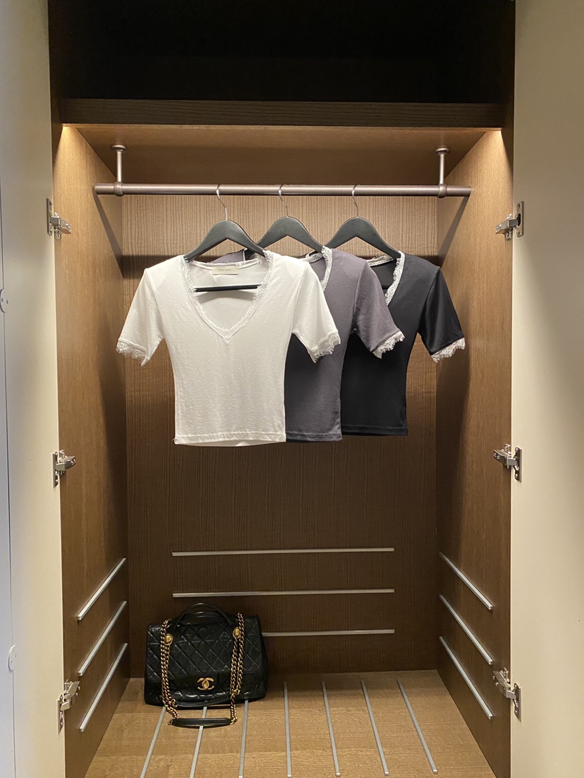 FOUREIGHT東大門直郵女裝新品人氣26春夏休閑時尚職業T恤FOUR EIGHTT恤