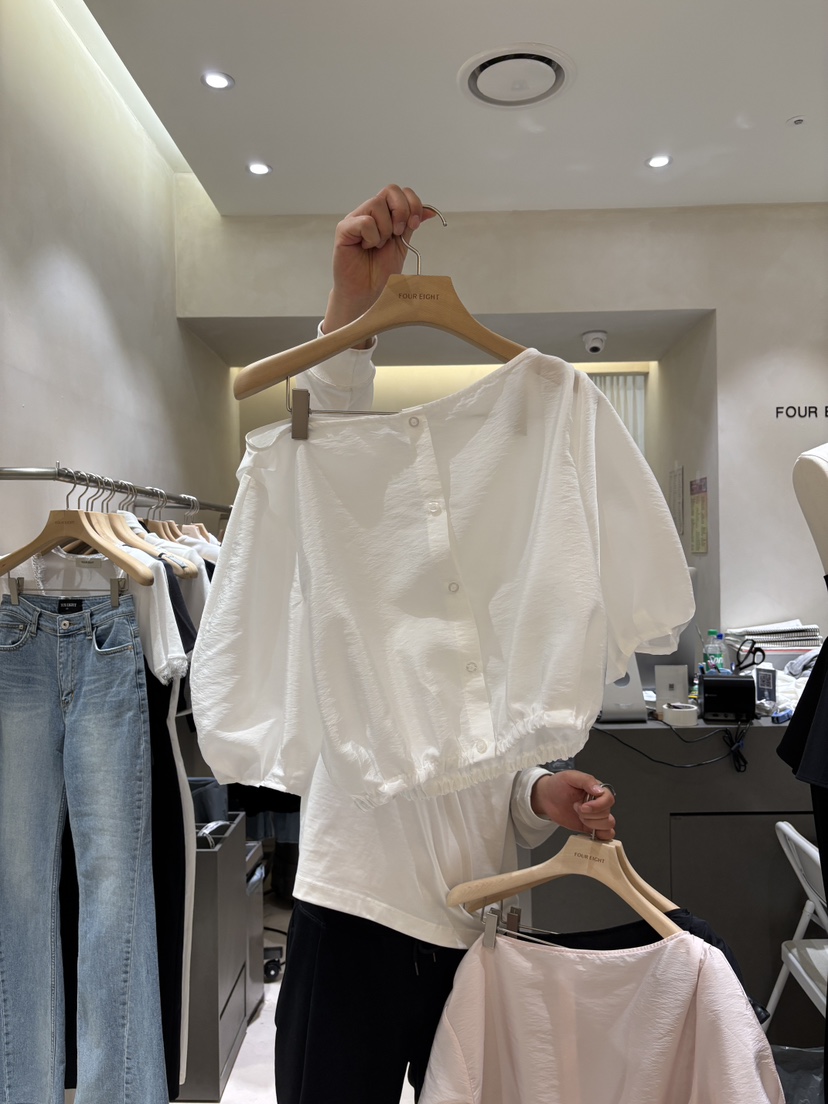 FOUREIGHT韓國代購女士新款推薦真品時尚熱賣人氣襯衫蕾絲衫FOUR EIGHT襯衫/蕾絲衫