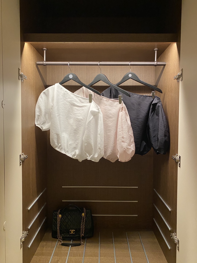 FOUREIGHT韓國代購女士新款推薦真品時尚熱賣人氣襯衫蕾絲衫FOUR EIGHT襯衫/蕾絲衫