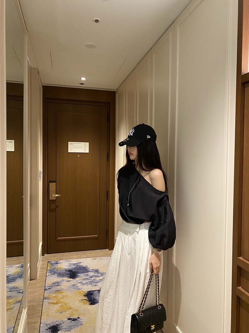 FOUREIGHT韓國代購女士新款推薦真品時尚熱賣人氣襯衫蕾絲衫FOUR EIGHT襯衫/蕾絲衫