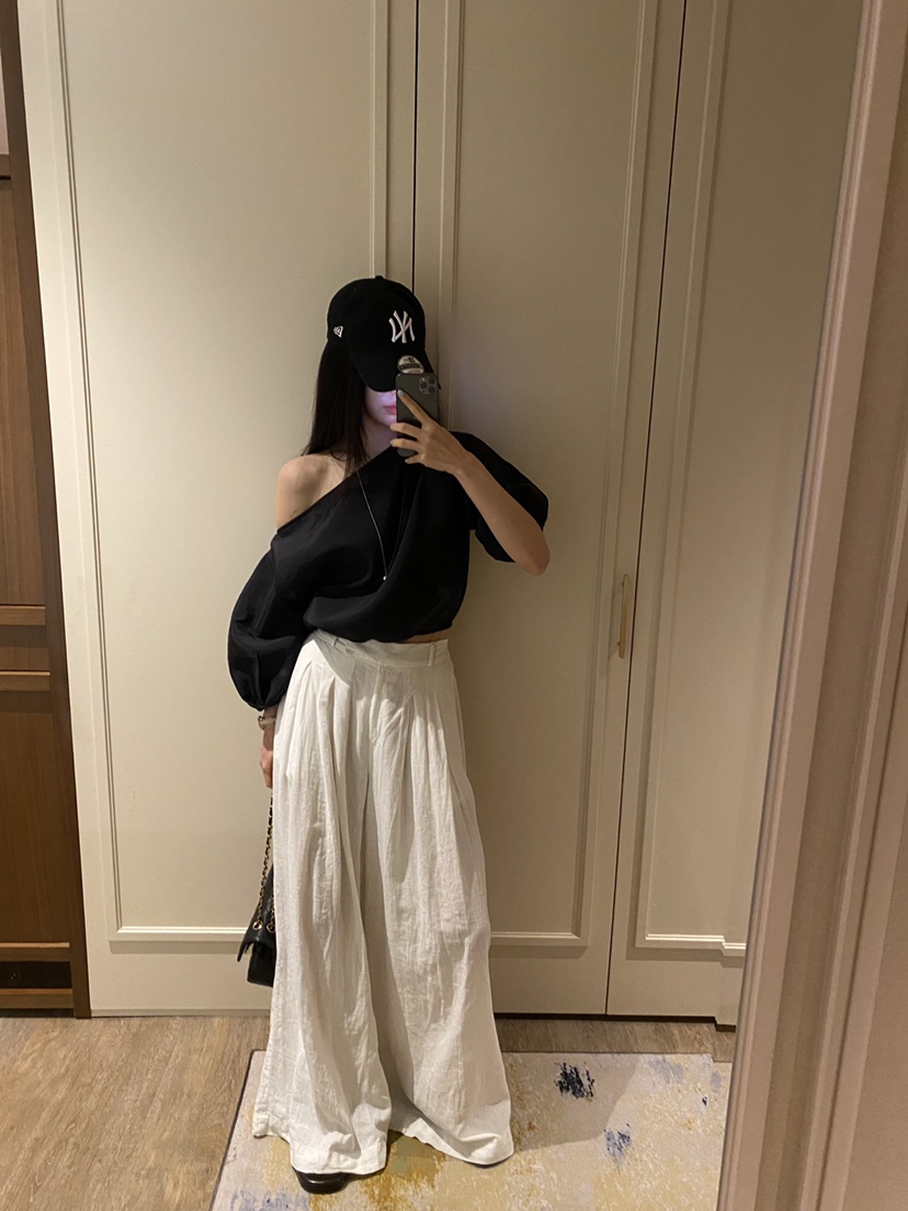 FOUREIGHT韓國代購女士新款推薦真品時尚熱賣人氣襯衫蕾絲衫FOUR EIGHT襯衫/蕾絲衫