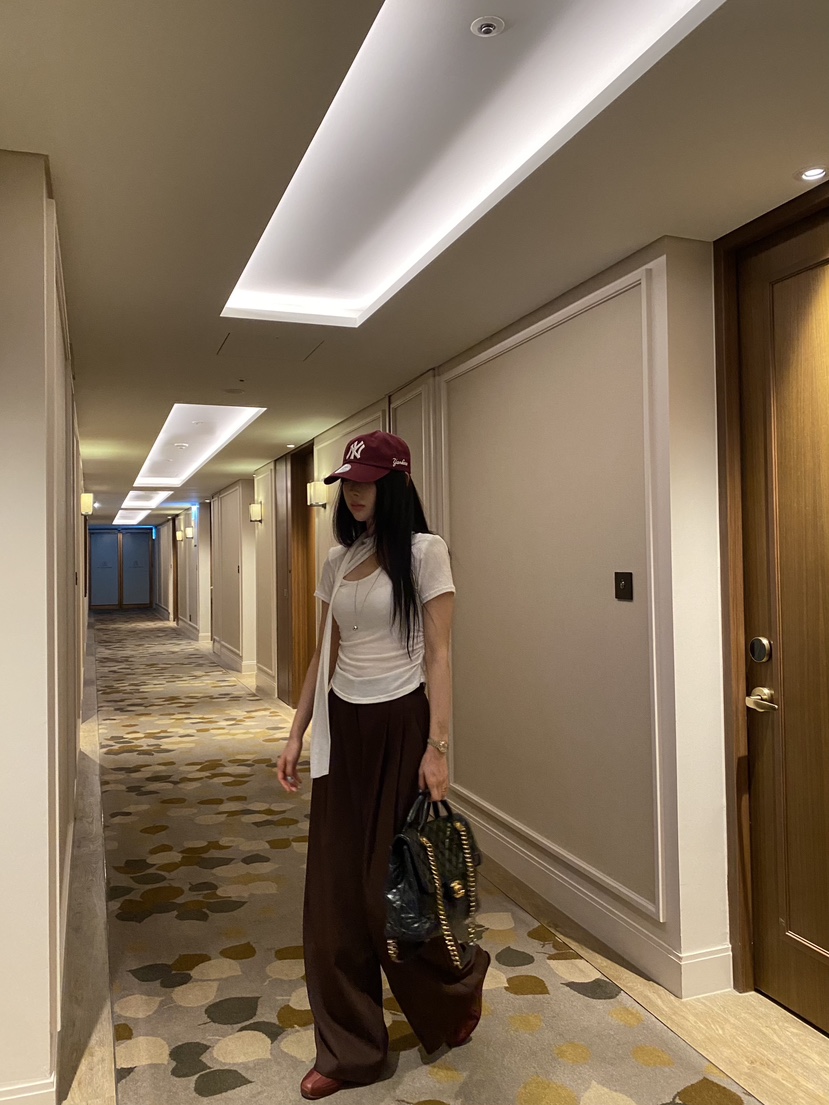 FOUREIGHT東大門代購女裝新品26春夏時尚熱賣休閑T恤圍巾FOUR EIGHTT恤