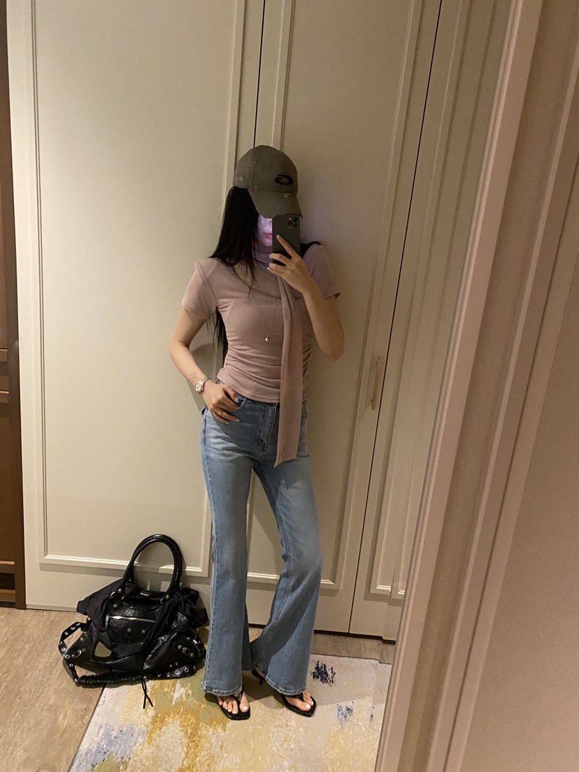 FOUREIGHT東大門代購女裝新品26春夏時尚熱賣休閑T恤圍巾FOUR EIGHTT恤