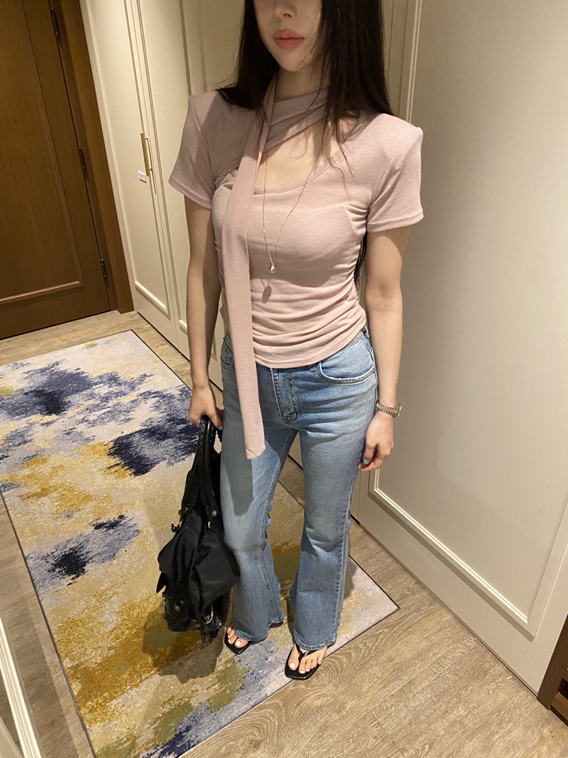 FOUREIGHT東大門代購女裝新品26春夏時尚熱賣休閑T恤圍巾FOUR EIGHTT恤