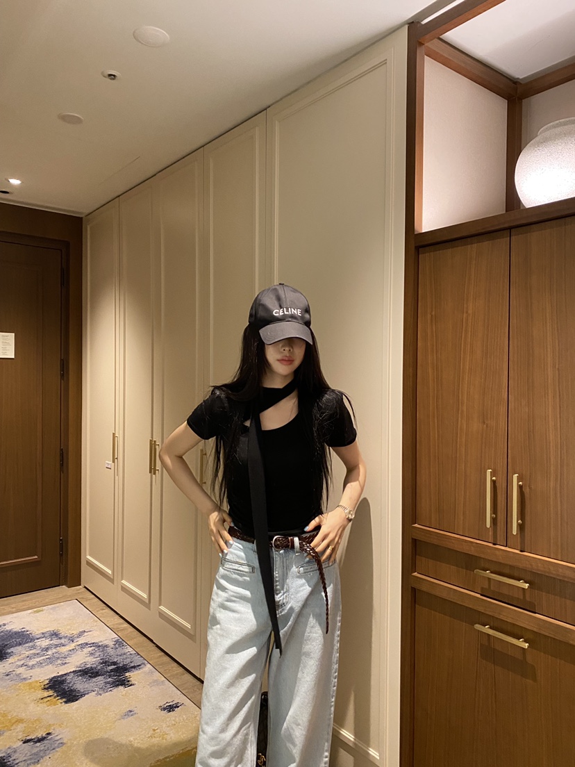 FOUREIGHT東大門代購女裝新品26春夏時尚熱賣休閑T恤圍巾FOUR EIGHTT恤