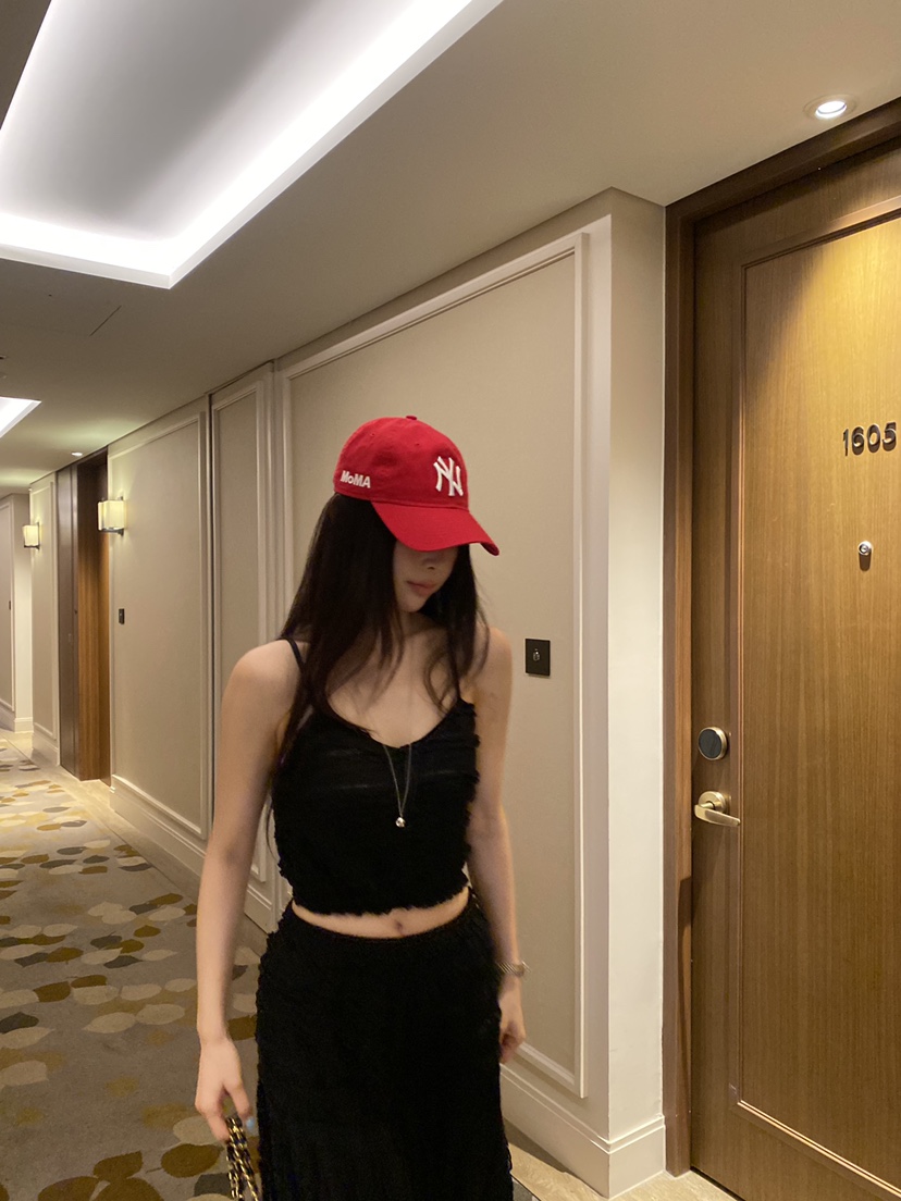 FOUREIGHT韓國直郵女裝新品時尚職業26春夏推薦熱賣吊帶背心FOUR EIGHT吊帶/背心