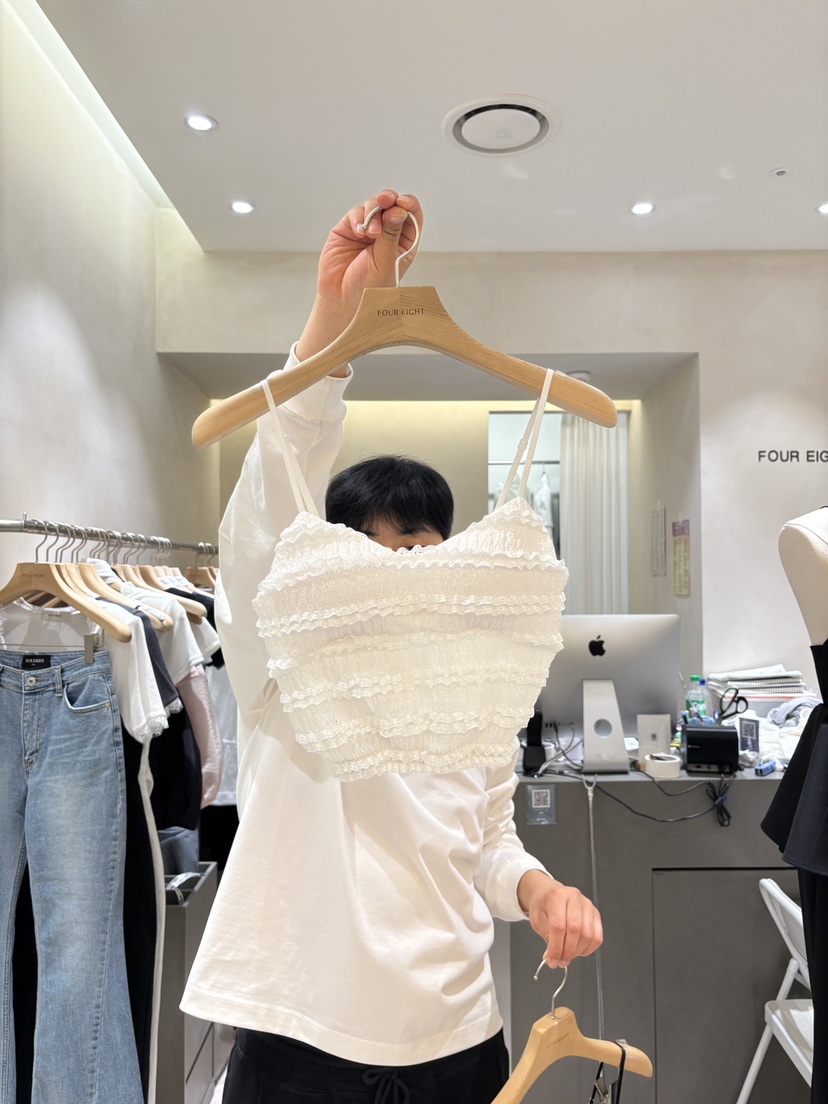 FOUREIGHT韓國直郵女裝新品時尚職業26春夏推薦熱賣吊帶背心FOUR EIGHT吊帶/背心圖色1