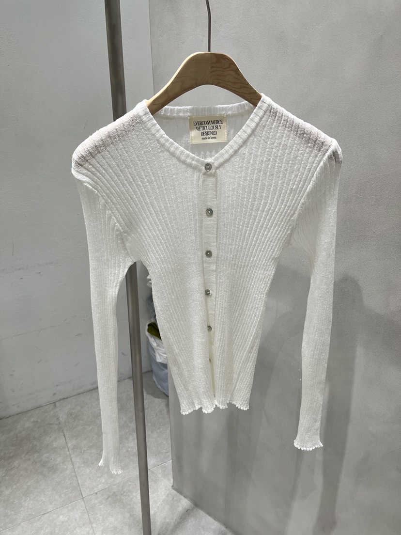 EVERCOMMERCE METICULOUSLY DESIGNED韓國代購女裝新款時尚針織衫EVERCOMMERCE METICULOUSLY DESIGNED針織衫圖色3