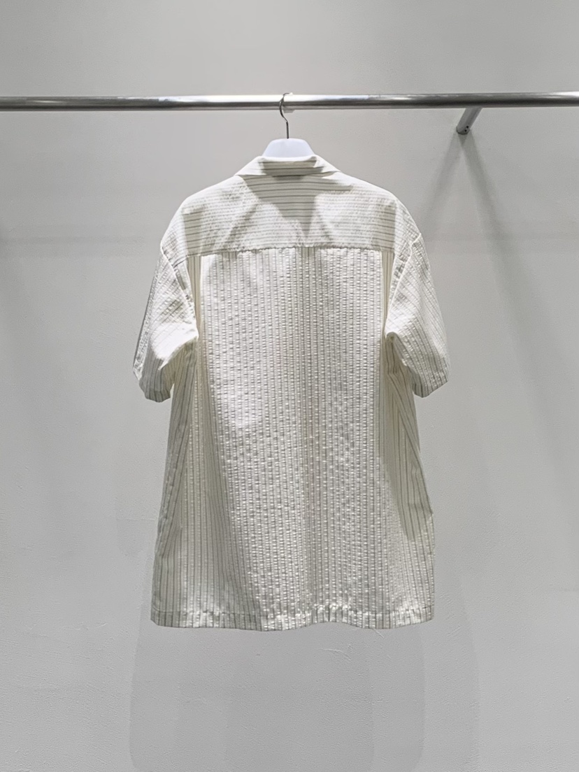 LOVE MOMENT東大門直郵女士新品推薦26春夏襯衫蕾絲衫條紋LOVE MOMENT襯衫/蕾絲衫